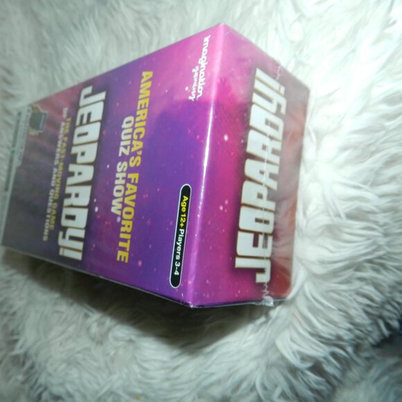 Jeopardy! Gamestar Card Game Play America’s favorite quiz show🆕SHIPS📦🏃 💨⚡🚚 - Picture 3 of 15